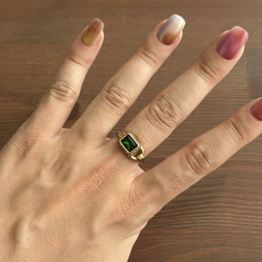 2 Guess Gold Ring with Green Stone