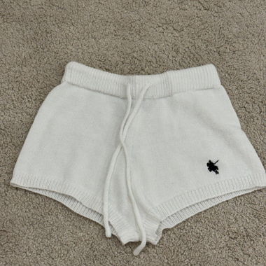 Weisse Strick-Shorts