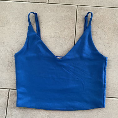 Top Corto con Spalline e Scollo in Blu Reale