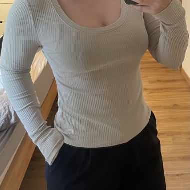 Beige top