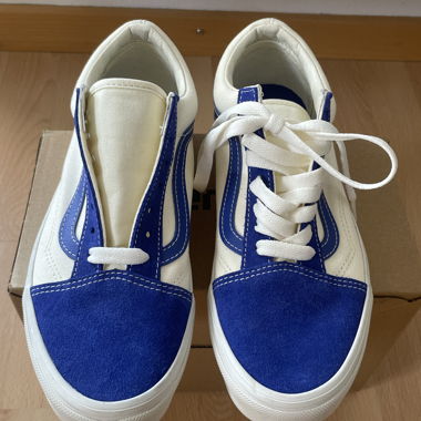 Vans Old Skool shoes