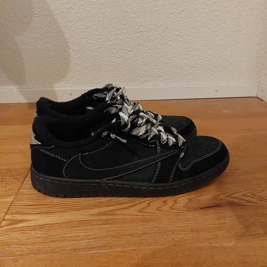 Jordan Travis Scott 1         DM BEFORE BUYING