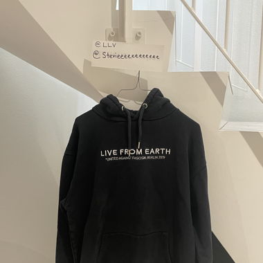 LIVE FROM EARTH HOODIE