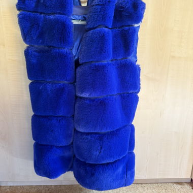 Blaue Kunstfell-Weste