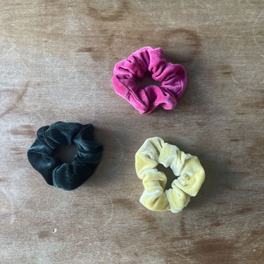 3 Velvet Hair Scrunchies