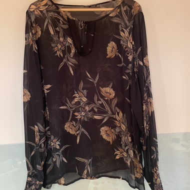 NILE Chiffonbluse mit Blumenmuster Gr. L