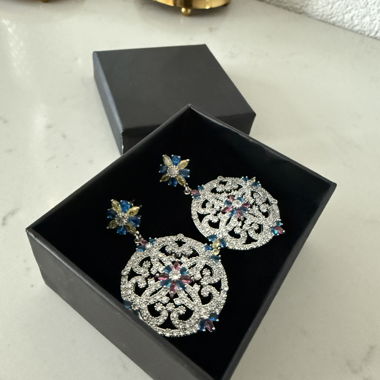 Boucles d'oreilles en cristal avec emballage d'origine NEUF