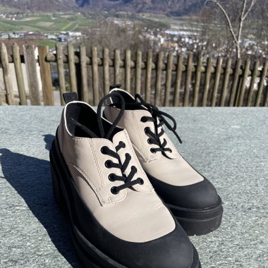 Rosafarbene Absatzschuhe