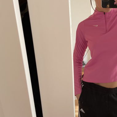 nike sports top