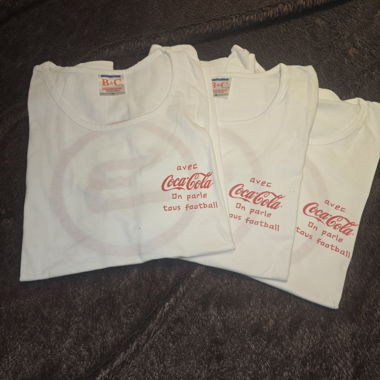 3 Coca-Cola Football-Trikots ohne Aermel