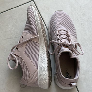 Bench Pink Sneakers