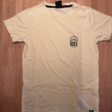 T-shirt Dope Snow