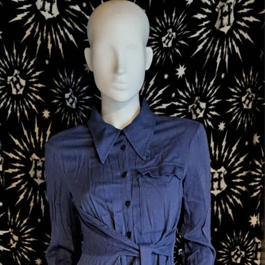 Geknöpftes Kleid