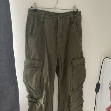 grüne Cargohose