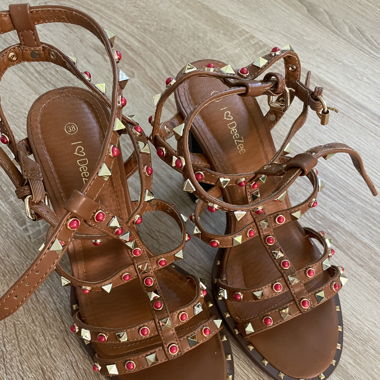 Sandalettes