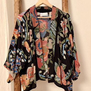 Kimono d'été à motifs floraux, noir