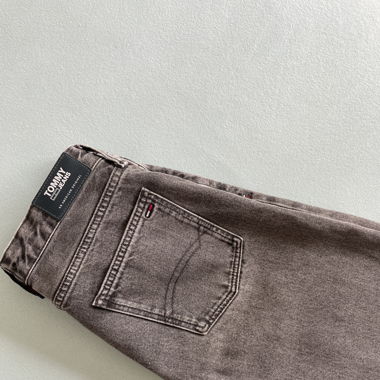 Jean Tommy gris 
