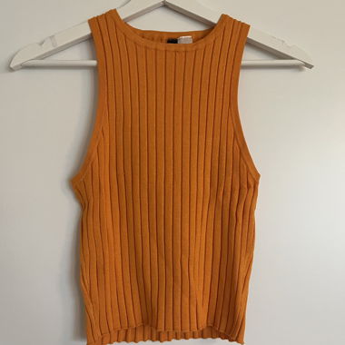 Sleeveless top