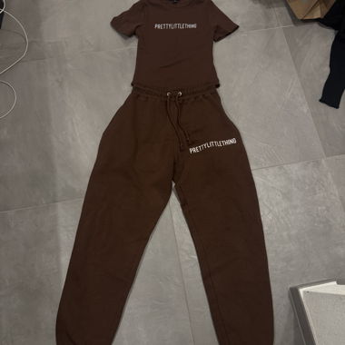 Brown PrettyLittleThing Tracksuit Set