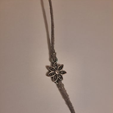 Blumenarmband 