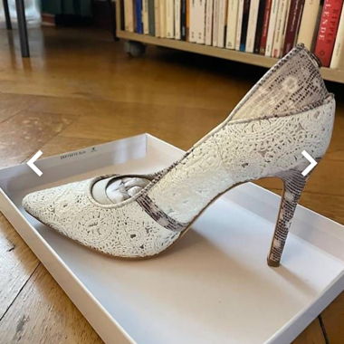 Chaussures Guess Neuves 