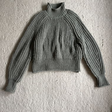 Knitted jumper