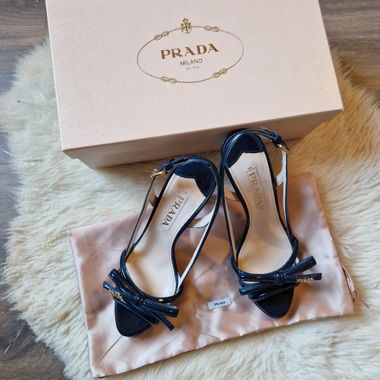Sandales à talon Prada