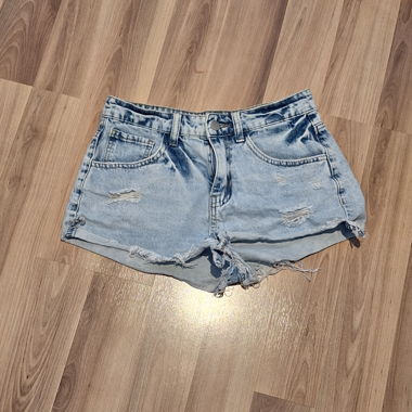 Hot pants