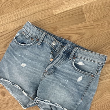 Jean short -like new