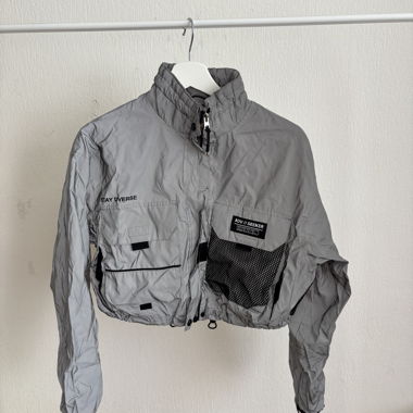 Giacca leggera Bershka grigia