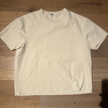 Beige T-shirt