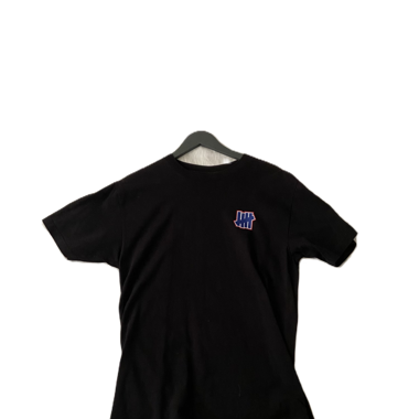 Undefeated navy blue and red logo shirt