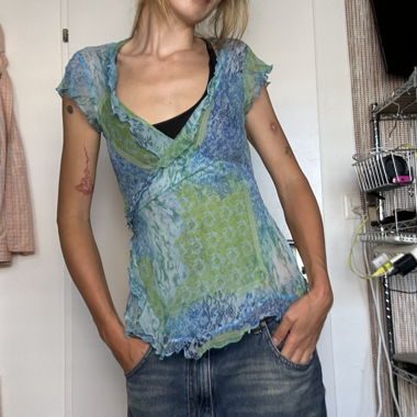 Camicia incrociata stile sirena y2k