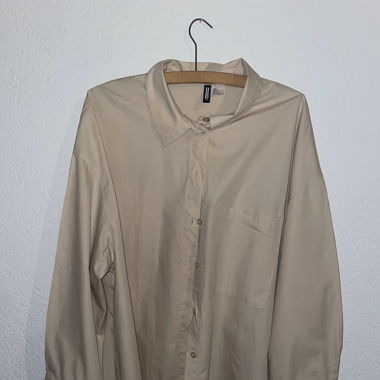 beige oversize blouse, classic collar