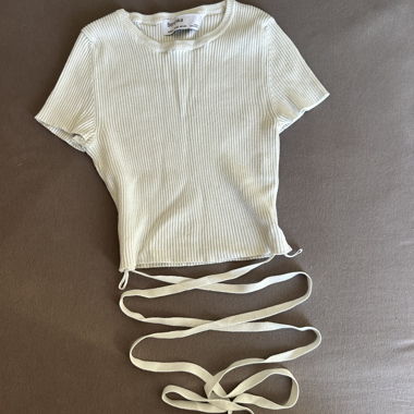 Bershka T-shirt zum binden