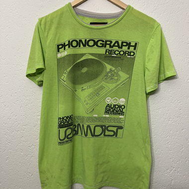T-shirt graphique vert