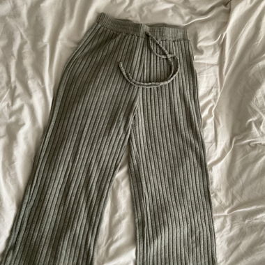 pantalon en tissu olive