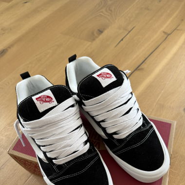 Vans Knu Skool