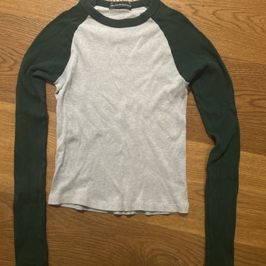Brandy melville Shirt