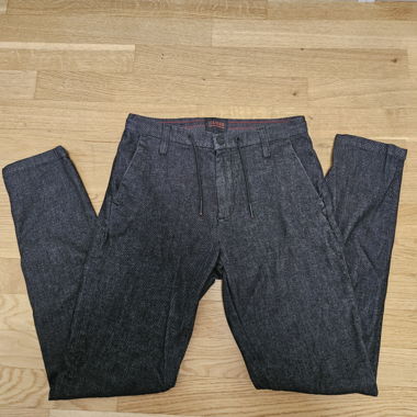 Pantaloni Guess Tech Stretch