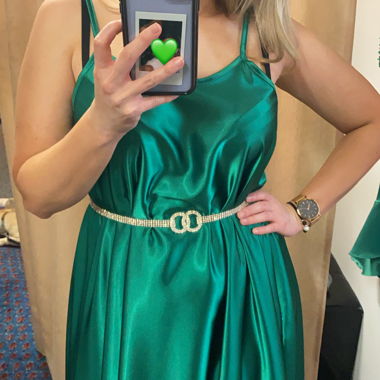 Robe nuisette en satin vert