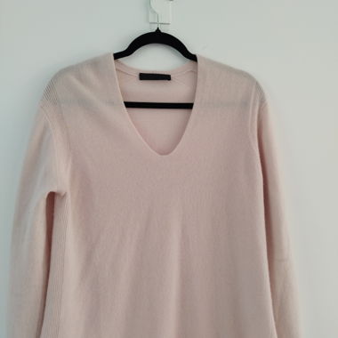 Maglione in lana rosa polvere
