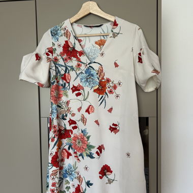 ZARA BASIC Floral Dress
