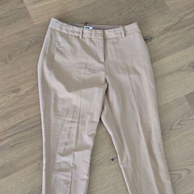 Tailored Beige Trousers – WE – Size 38