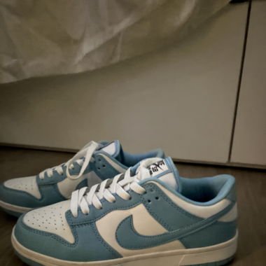 Nike Schuhe