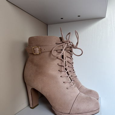 Bottines à talons vieux rose