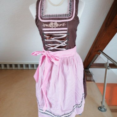 Kurzes Dirndl mit Schürze Grösse S dressforfun