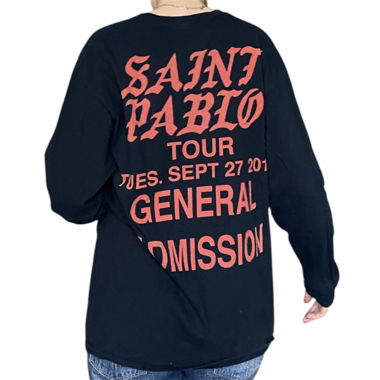 baggy graphic longsleeve shirt