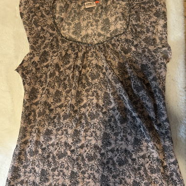 Top blusa floreale ONLY con cucitura effetto glitter
