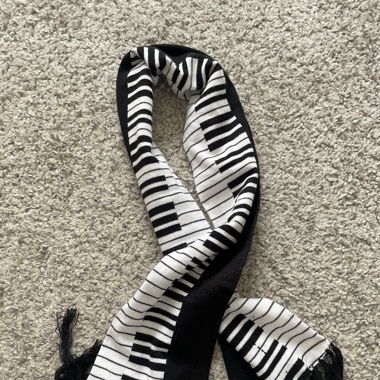 Scarf. Black and white. Piano scarf